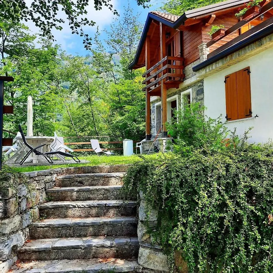 Chalet Grigna - Your Mountain Holiday Esino Lario Feriehus